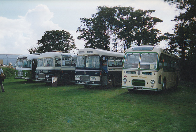 Eastern Coachworks bodied Bristol coaches at Showbus, Duxford – 26 Sep 1999 (424-22A) Eastern Coachworks bodied Bristol coaches at Showbus, Duxford – 26 Sep 1999 (424-22A)