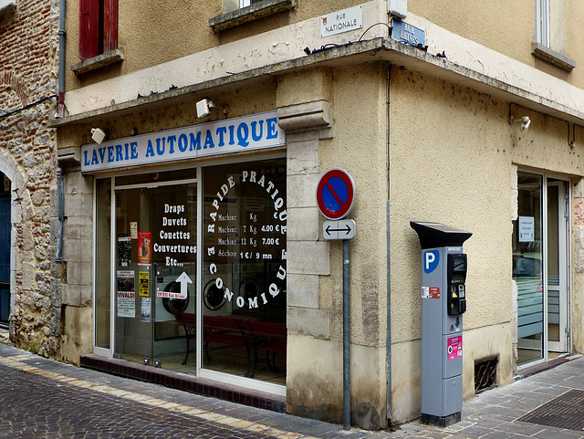 Cahors - LAVERIE AUTOMATIQUE