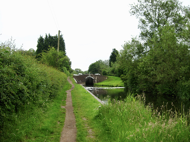 Wightwick Lock on the Staffordshire and Worcestershire Canal.