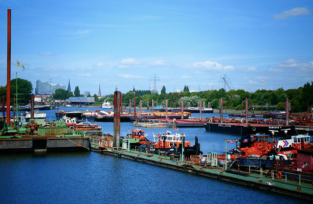 Am Travehafen