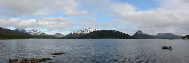 Norway, The Island of Senja, Panorama of Fjordbotn