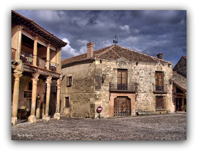 Rincón de la Plaza Mayor de Pedraza