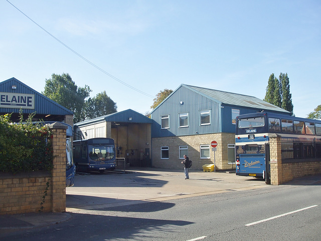 DSCF4984 The Delaine garage in Bourne - 29 Sep 2018