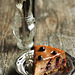 Juustukook kondenspiima ja mustade sõstardega / Cheesecake with dulce de leche and black currants