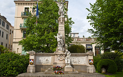 120515 Evian monument morts