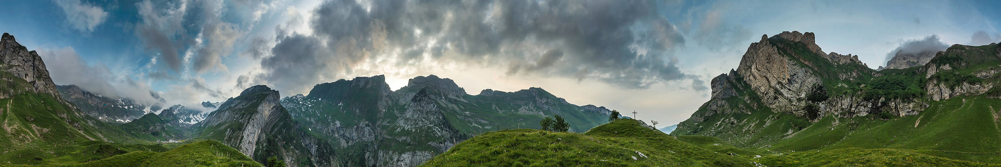 Juni Abend auf der Meglisalp v