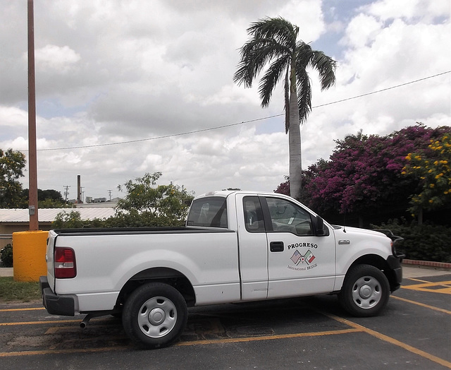 Camion de pont / Bridge truck