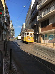 Ça grimpe à Lisbonne .