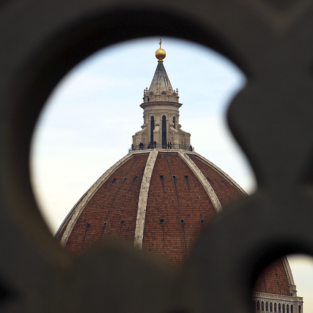 My holes: Firenze - The dome of Brunelleschi of the Santa Maria in Fiore Cathedral