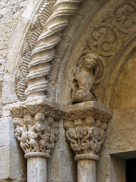 The lion in Besalú , Spain