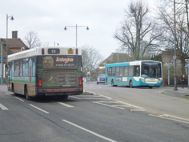 DSCF0784 Landmark Coaches LXZ 3528 (W364 ABD) and Arriva 3550 (KX09 GXZ) in Letchworth - 23 Feb 2018