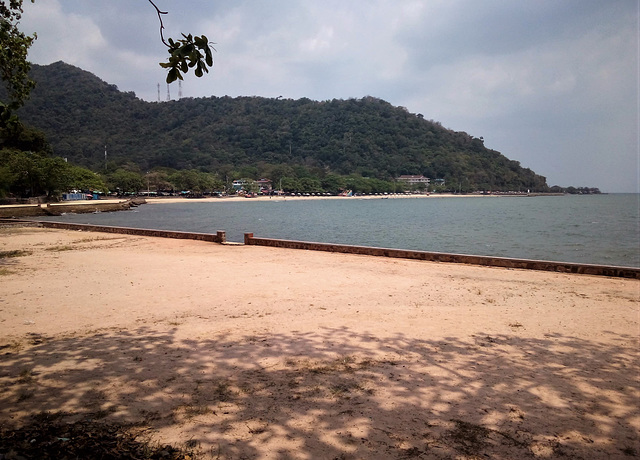 Ombrages de plage / Shady beach