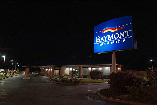 Baymont Inns And Suites