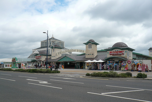 Wellington Pier