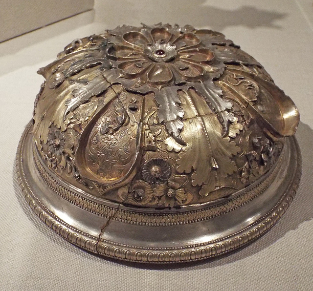 GGilded Silver Cup from Falerii Novi in the Metropolitan Museum of Art, July 2016