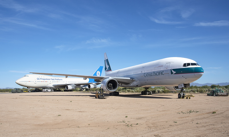 Cathay Pacific Boeing 777 B-HNL and General Electric Boeing 747 N747GE