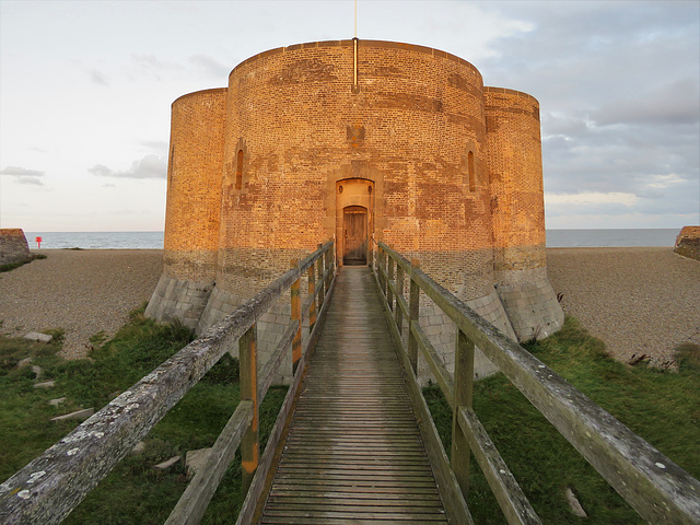 aldeburgh martello tower, suffolk (1)