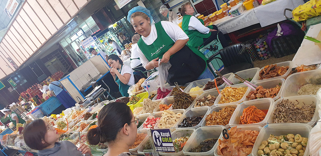 Market, Almaty