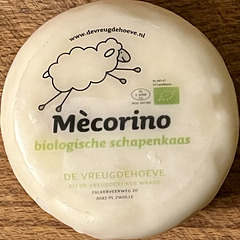 Mècorino cheese