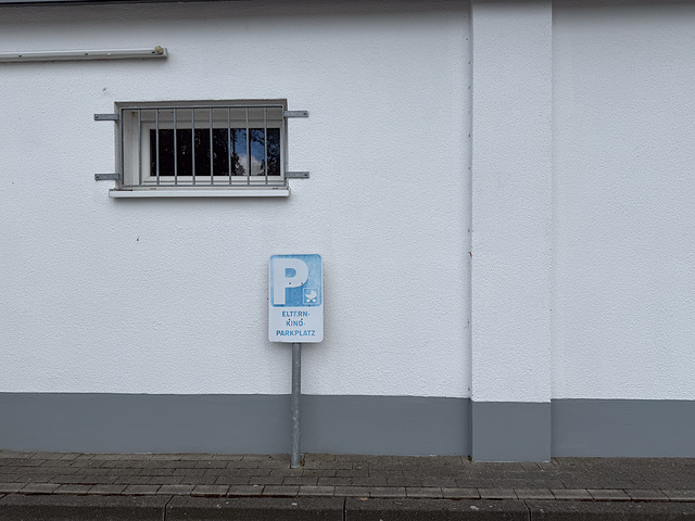 Erstmal parken. Muss ja.