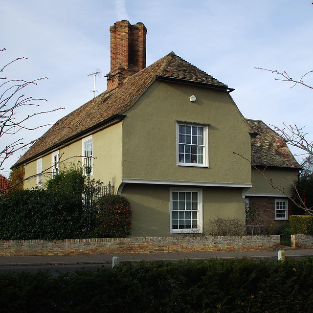 Fulbourn: The Old House, 2 Home End 2011-12-05