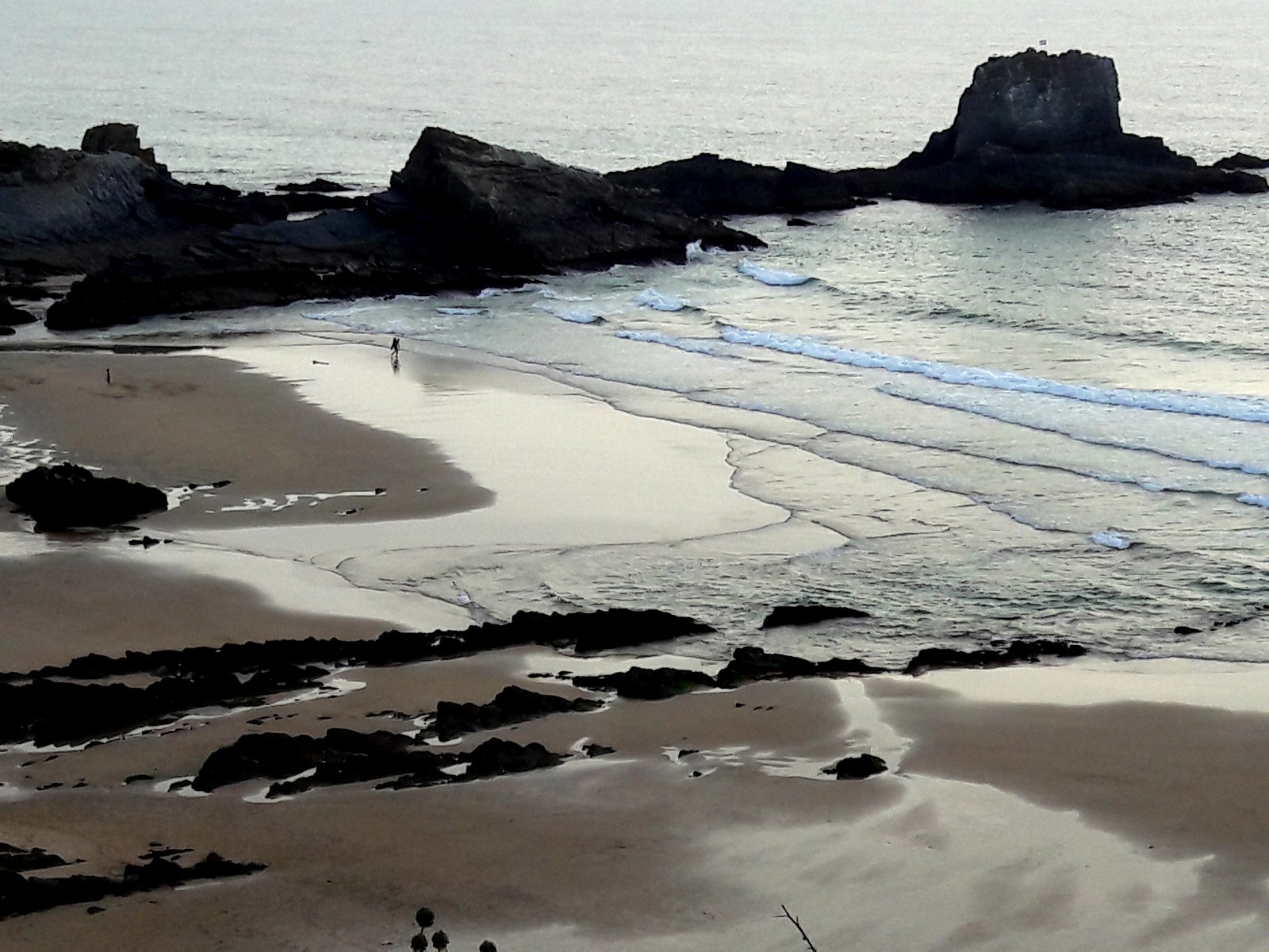 Zambujeira do Mar-  Low sea at twilight