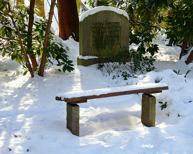 Happy Bench Monday!