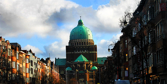 Basilique du Sacré-Cœur. (Bruxelles).