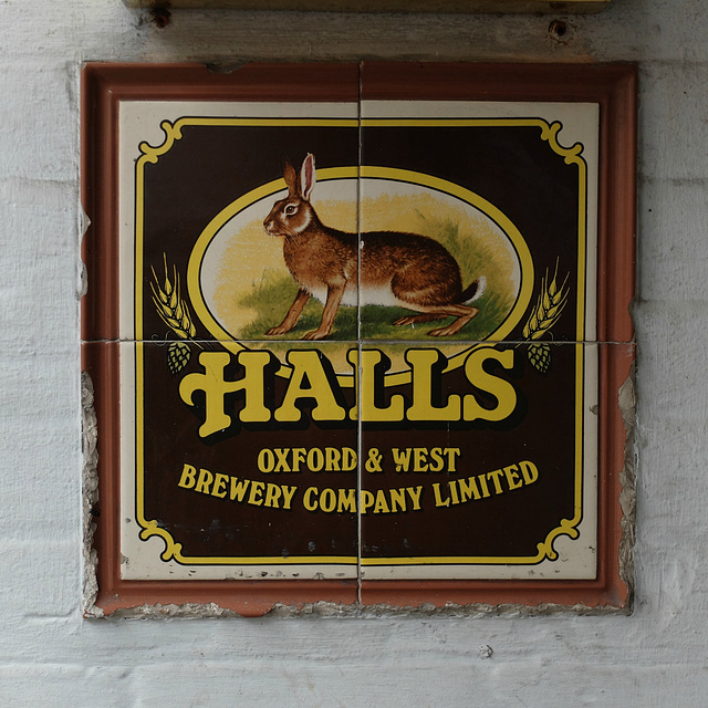 Halls Oxford & West Brewery Tiles - 14 October 2017