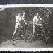1950 - Albert und Alois mit Göricke-Fahrrad und Lederaktentasche