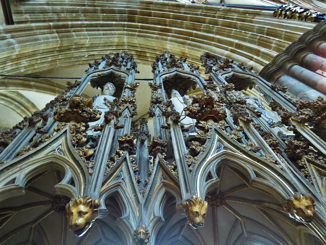 exeter cathedral, devon