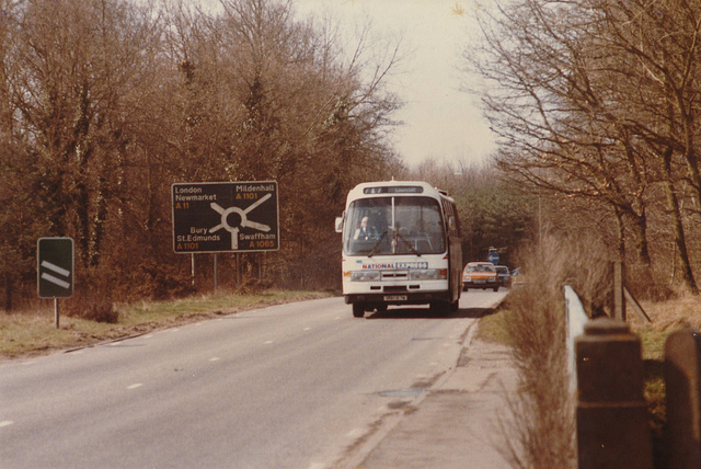 United Counties 167 (VNH 167W) near Barton Mills – 31 Mar 1985 (13-25)
