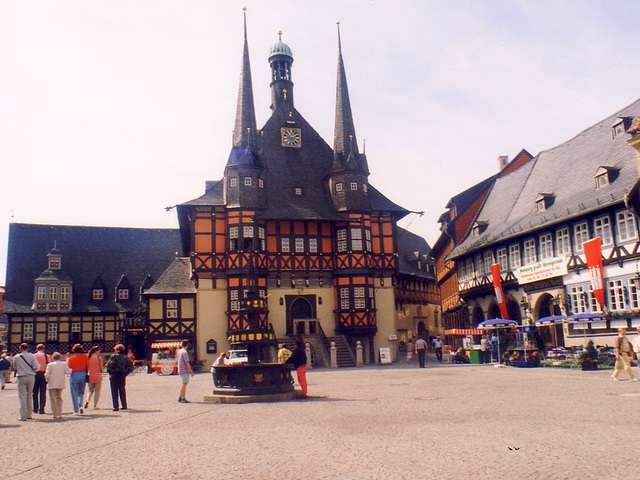 Rathaus Wernigerode im Mai 1994