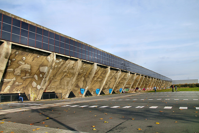 Skatepark neben dem Solarbunker "Schalker Verein" (Gelsenkirchen-Bulmke-Hüllen) / 14.11.2020