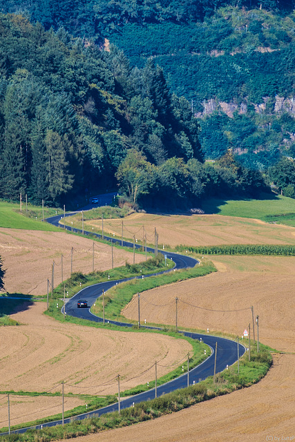 A Long And Winding Road (075°)