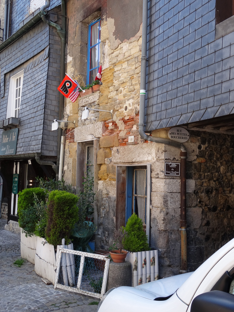 Surprising Philadelphia Flyers banner here in Honfleur