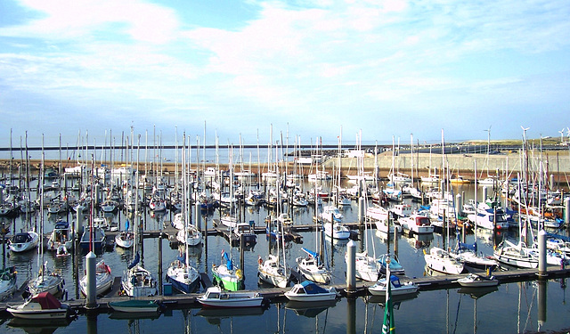 NL - Ijmuiden - Marina, seen from our hotel