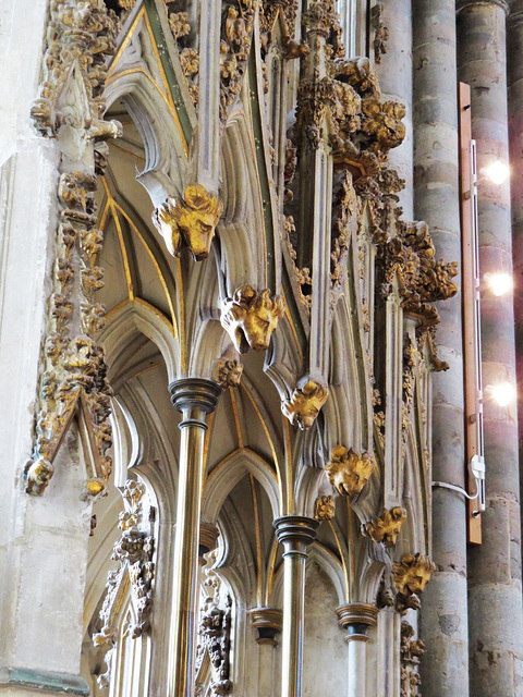 exeter cathedral, devon