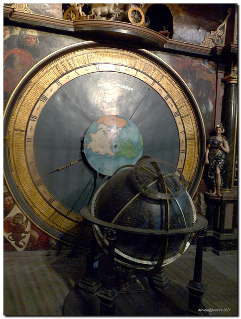 Dettaglio dell'orologio astronomico