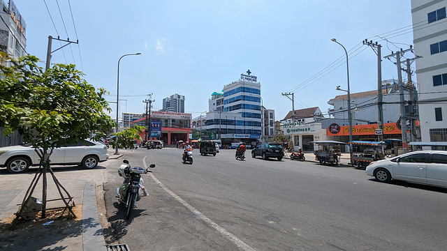 Scène quotidienne du Cambodge urbain