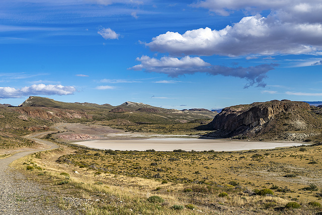 Ruta 41 - more salt lakes