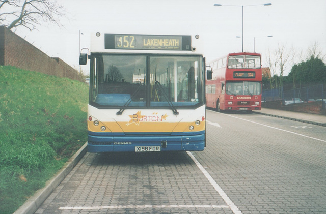 Burtons Coaches X198 FOR at Bury St Edmunds - 22 Mar 2005 (541-08)