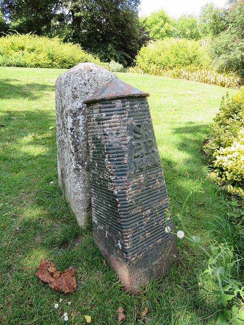 parish markers, regents park, london (1)st pancras parish 1821