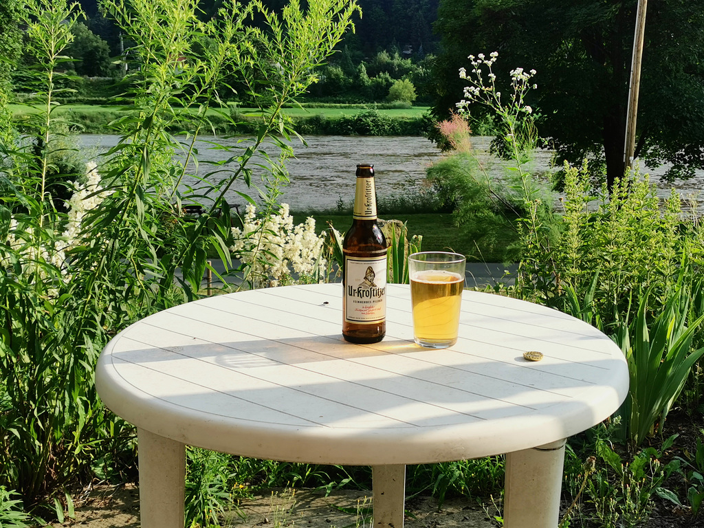 Sommerabend vor meinem Haus