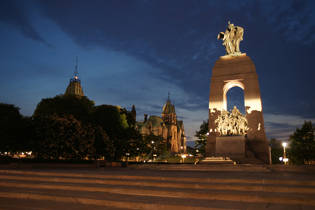 National War Memorial At Night