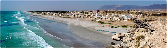 Takah :  la lunga spiaggia dei gabbiani  e dei pescatori.