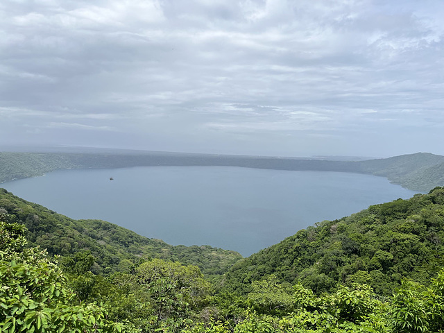 Mirador de Catarina, Laguna de Apoyo