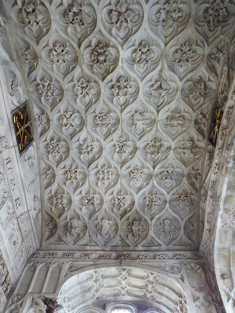 exeter cathedral, devon