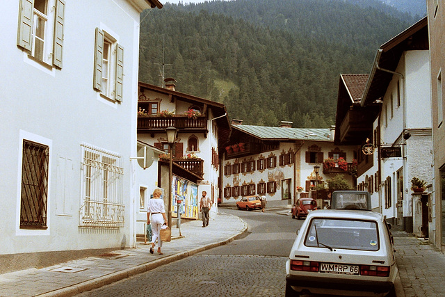 Garmisch Street (42 17)