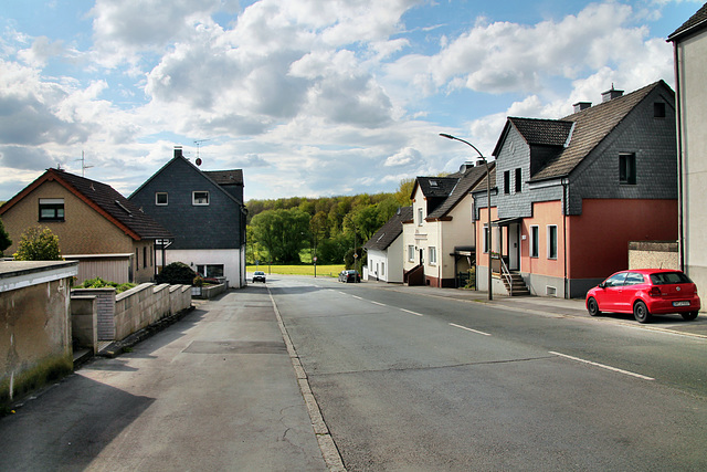 Harpener Hellweg (Dortmund-Lütgendortmund) / 27.04.2024